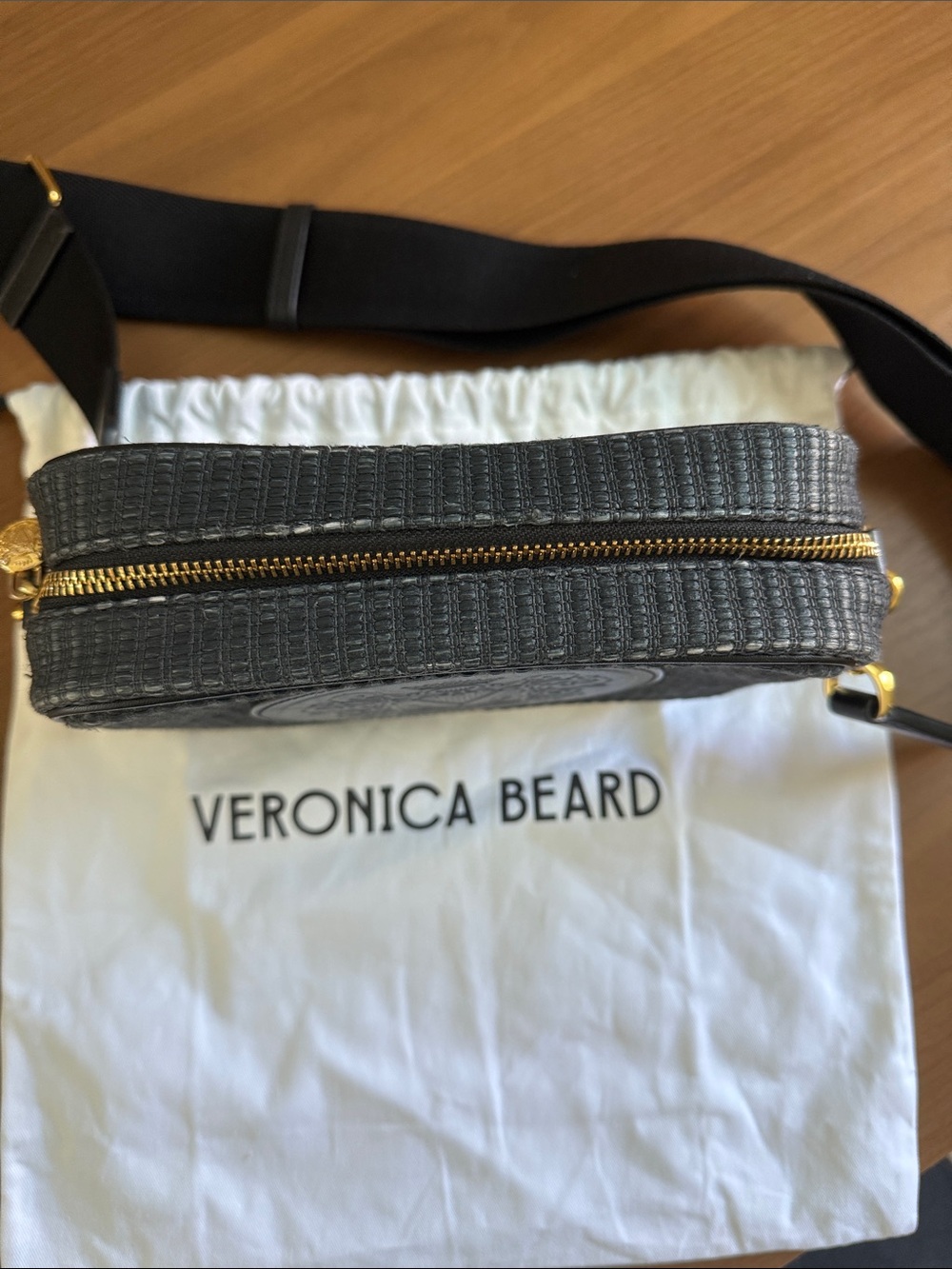 Veronica Beard Black Crossbody Camera Bag with Embossed Crest - Picture 2 of 7